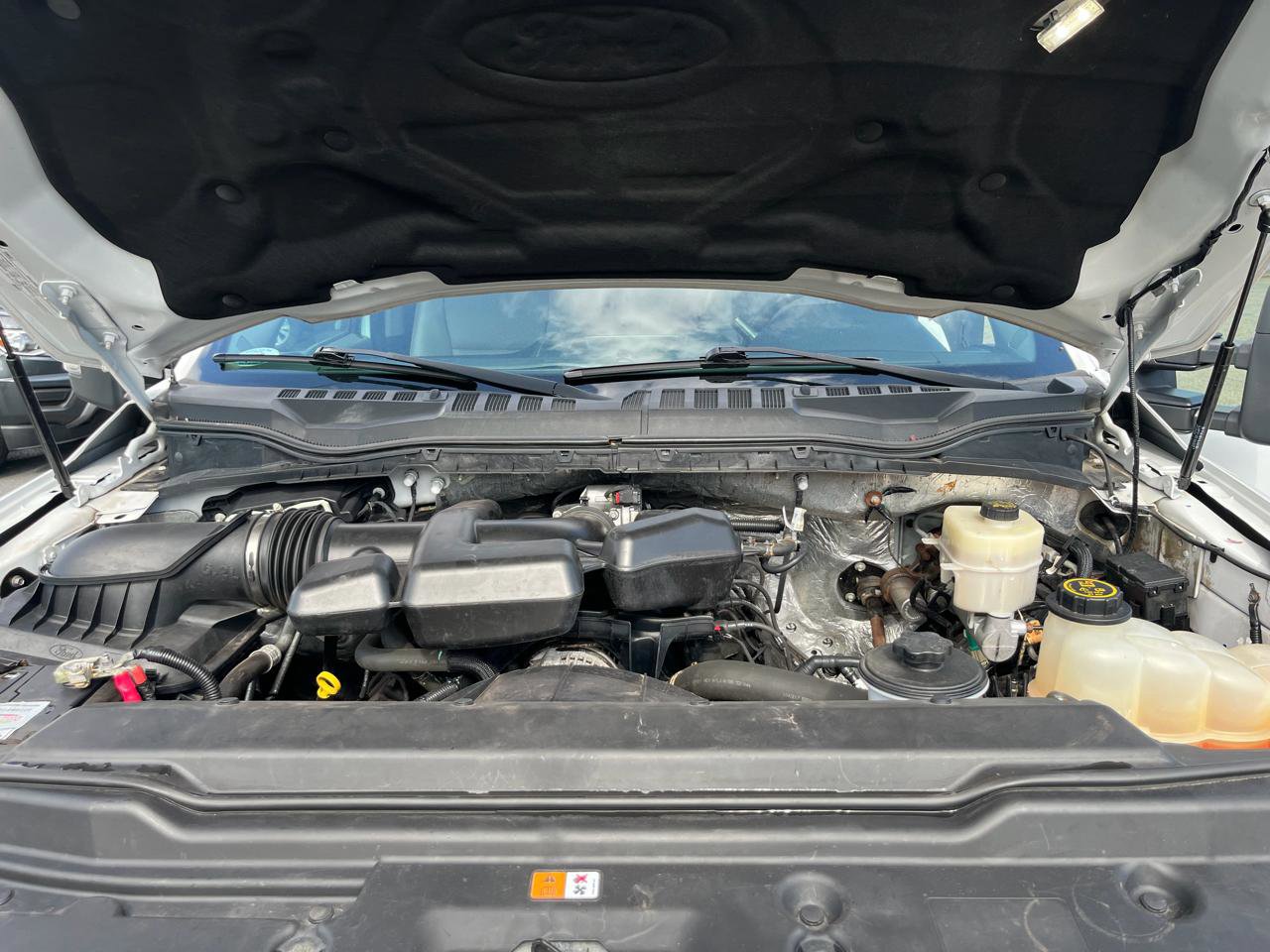 Used 2017 Ford F350 XL w/ Power Equipment Group AWD/4WD image 20