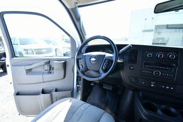 Used 2021 Chevrolet Express 3500 w/ Power Convenience Package image 18
