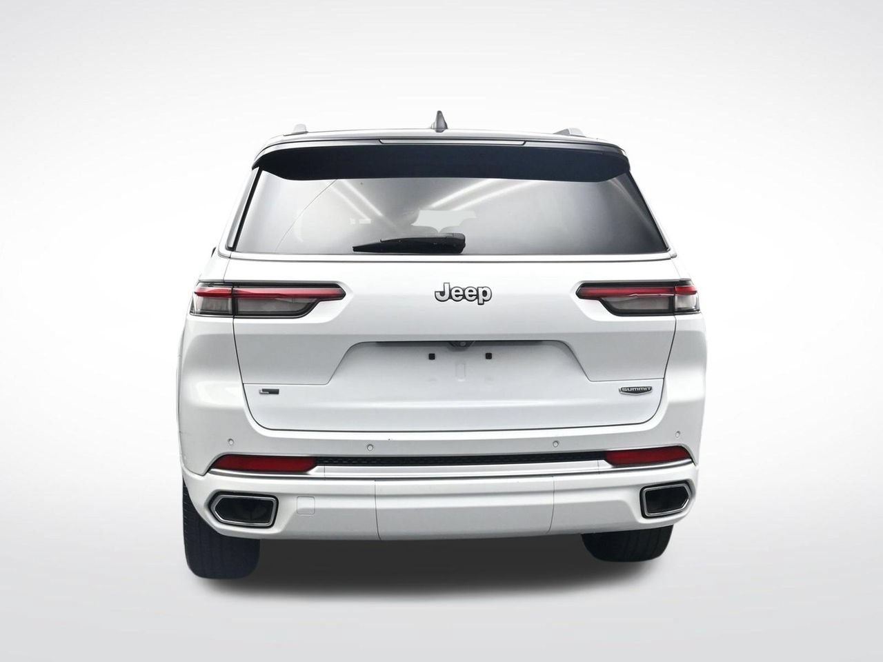 Used 2023 Jeep Grand Cherokee L Summit RWD image 5