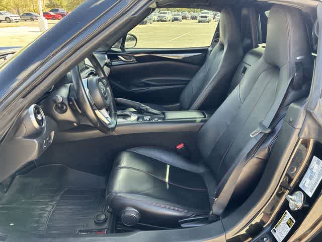 Used 2017 MAZDA MX-5 Miata RF Grand Touring RWD image 17