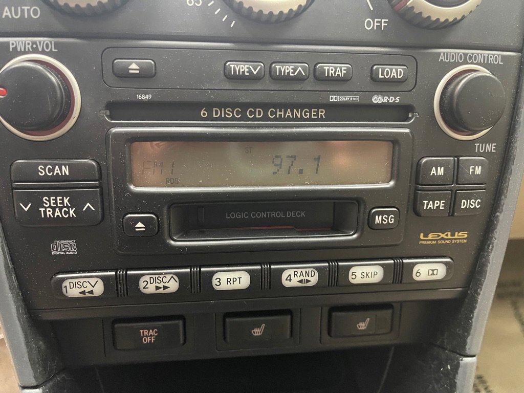 Used 2004 Lexus IS 300 image 30