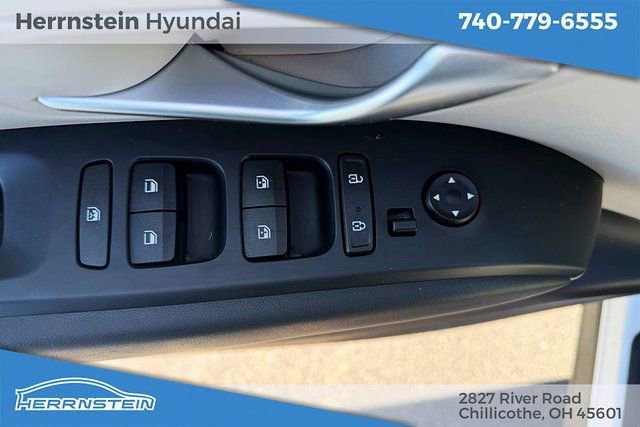 Used 2023 Hyundai Tucson SEL w/ Convenience Package image 14