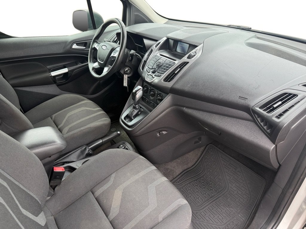 Used 2016 Ford Transit Connect XLT FWD image 11