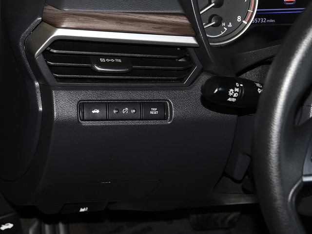 Used 2025 Nissan Altima 2.5 SV AWD/4WD image 24