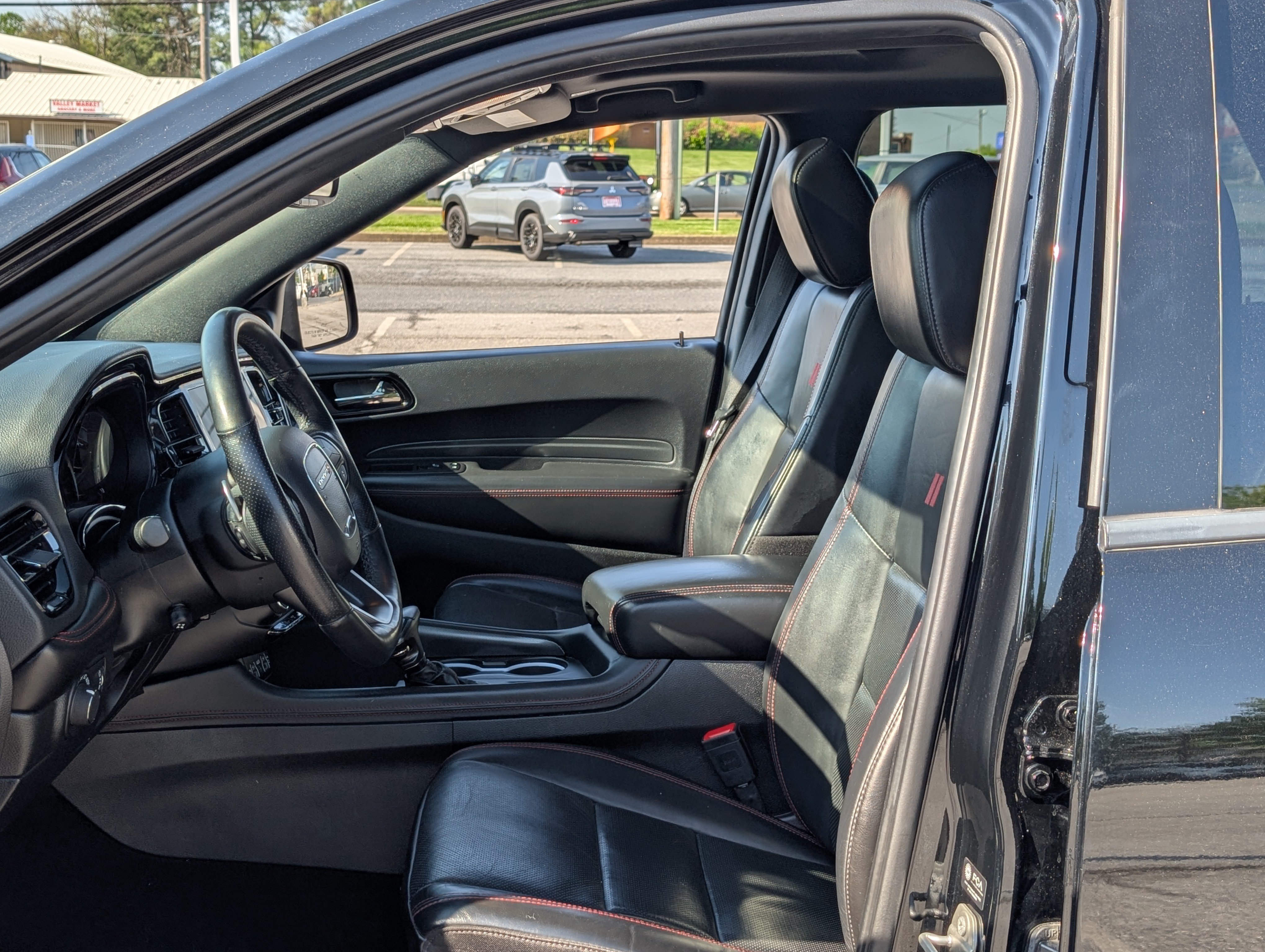 Used 2024 Dodge Durango GT AWD/4WD image 18
