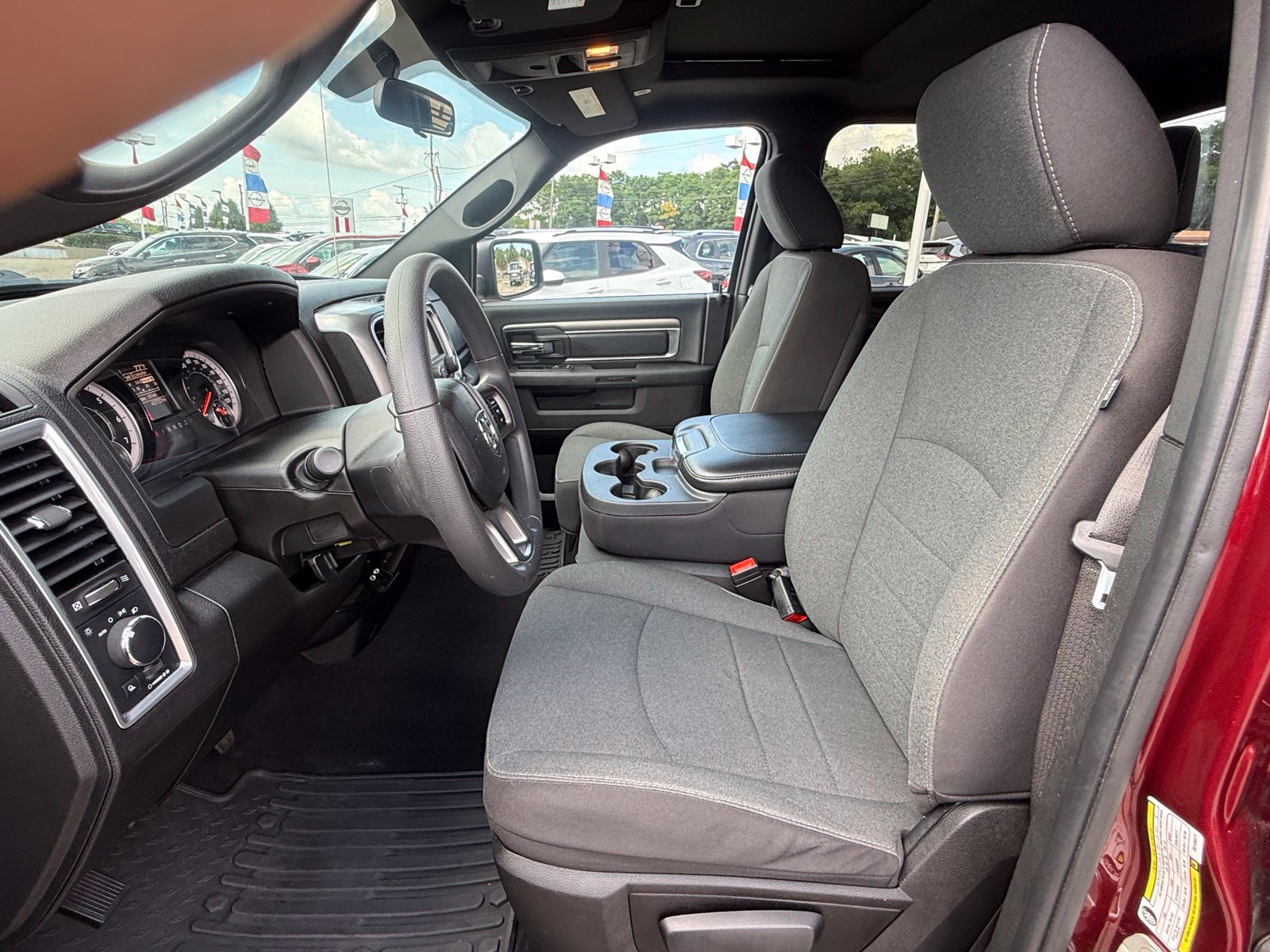Used 2024 RAM 1500 Warlock AWD/4WD image 16