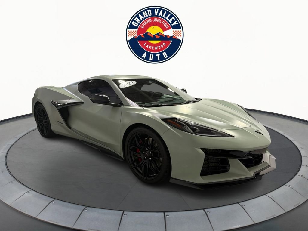 Used 2024 Chevrolet Corvette Z06 image 1