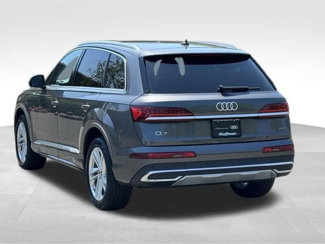 Certified 2023 Audi Q7 2.0T Premium w/ Convenience Package AWD/4WD image 5