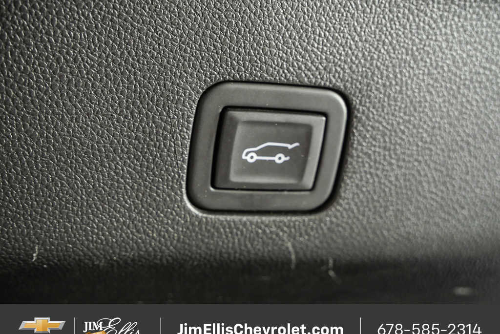 Used 2023 Chevrolet Tahoe LT w/ LT Signature Plus Package RWD image 35