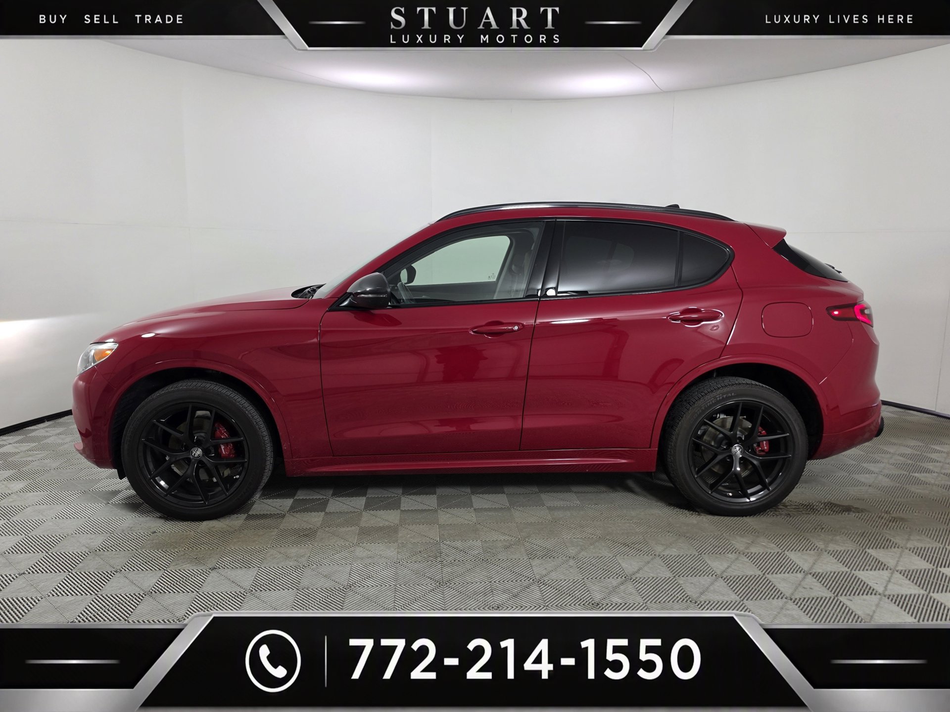 Used 2020 Alfa Romeo Stelvio Sport w/ Quick Order Package 22K Sport RWD image 34