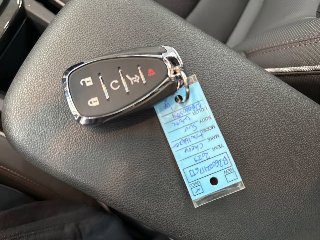 Used 2023 Chevrolet TrailBlazer RS w/ Sun and Liftgate Package image 40