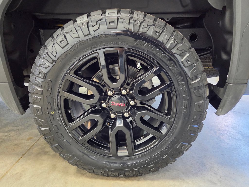 Used 2026 GMC Sierra 1500 Elevation AWD/4WD image 18
