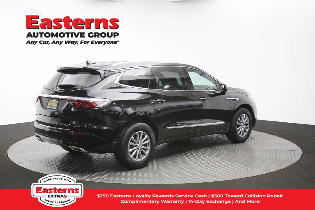 Used 2023 Buick Enclave Essence FWD image 44