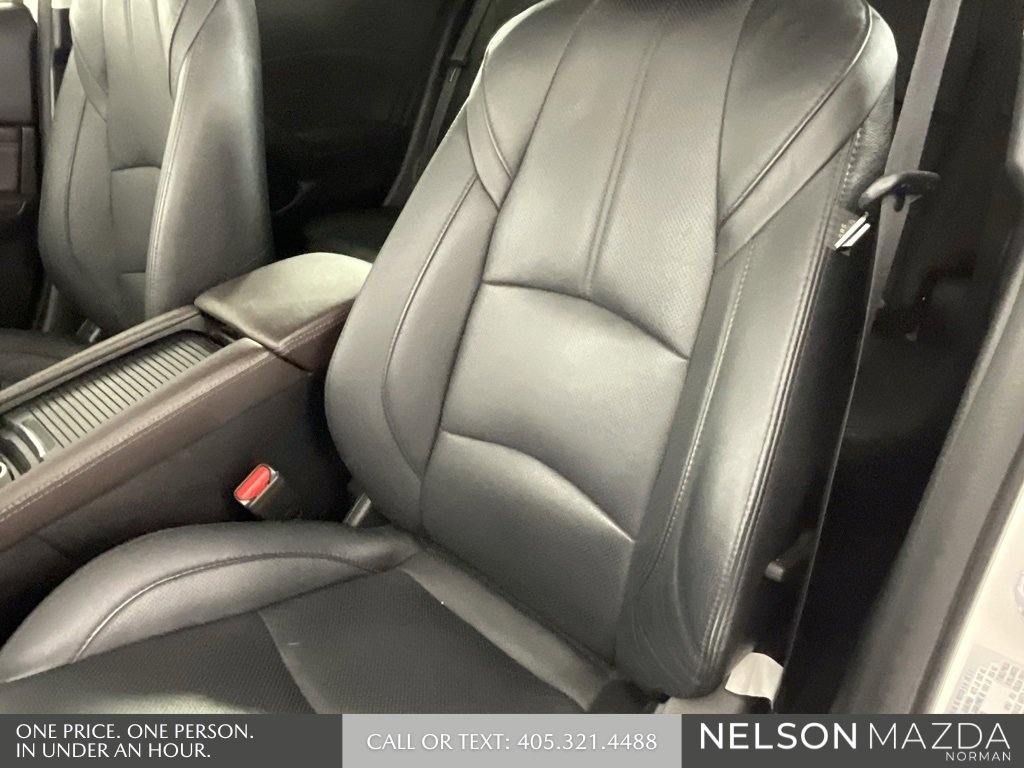 Used 2018 MAZDA MAZDA3 Grand Touring image 27