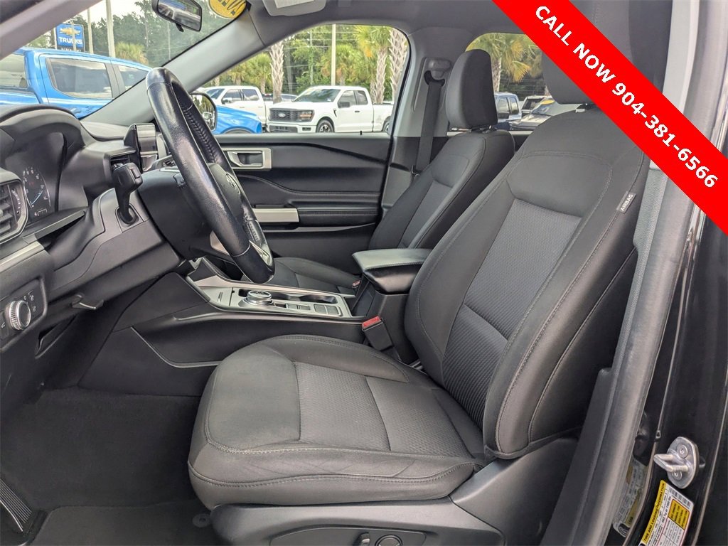 Used 2022 Ford Explorer XLT image 21