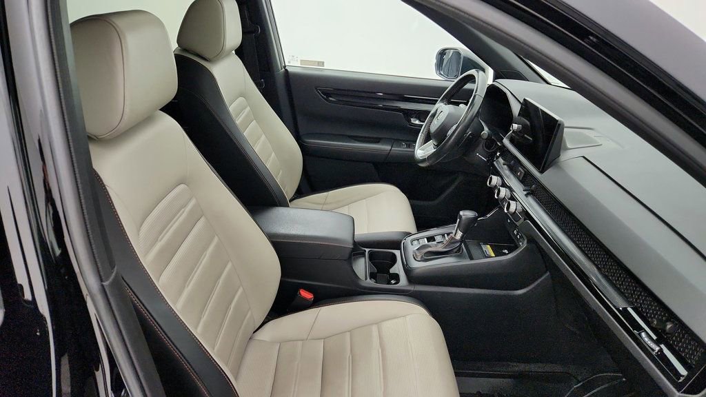 Used 2023 Honda CR-V Sport Touring image 25