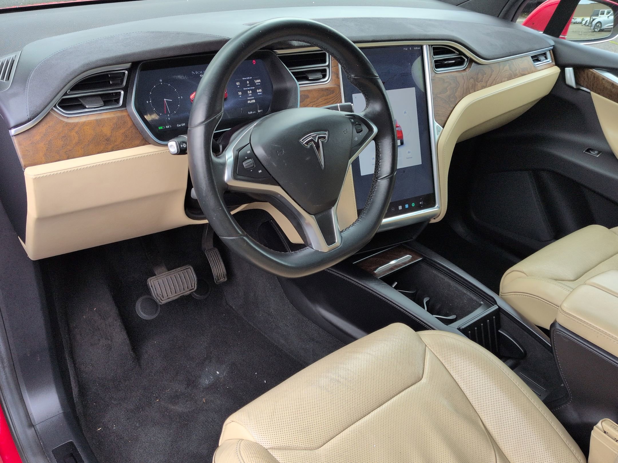 Used 2016 Tesla Model X 90D image 12