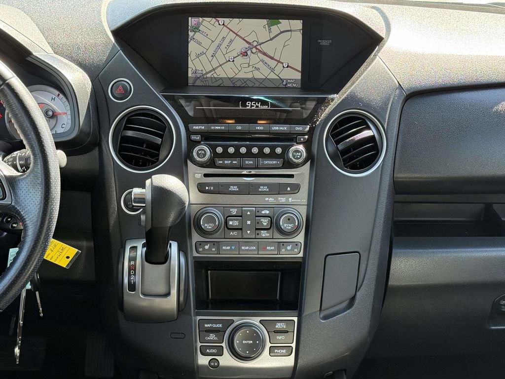 Used 2013 Honda Pilot Touring image 20