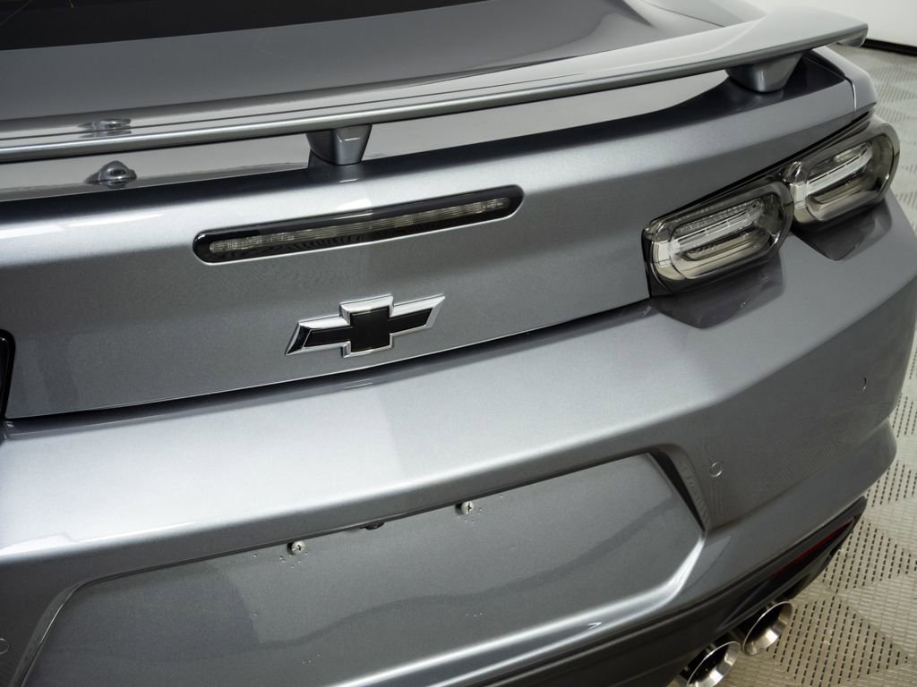 Used 2022 Chevrolet Camaro SS image 33