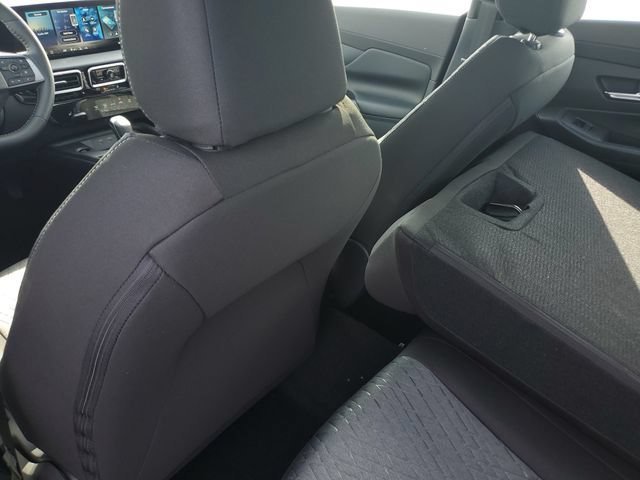 New 2027 Nissan Sentra SV w/ SV Convenience Package FWD image 17
