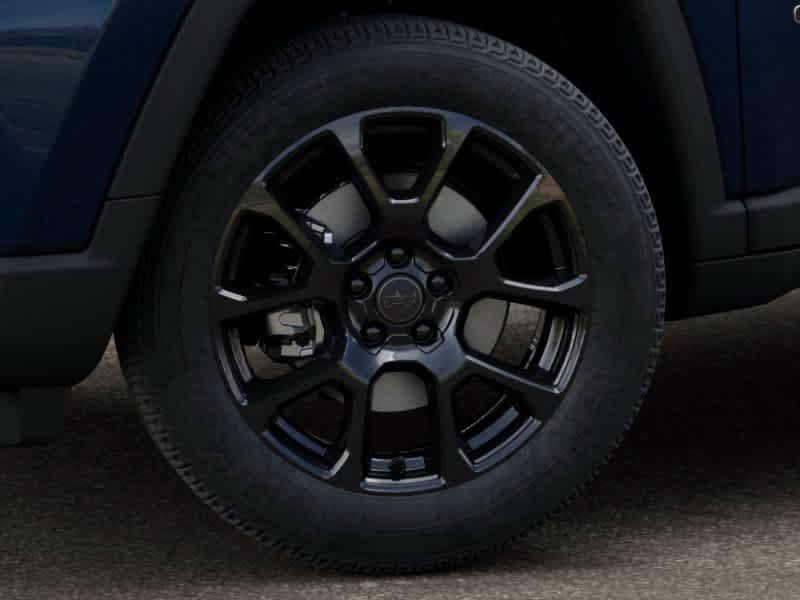 New 2026 Jeep Compass Latitude AWD/4WD image 16