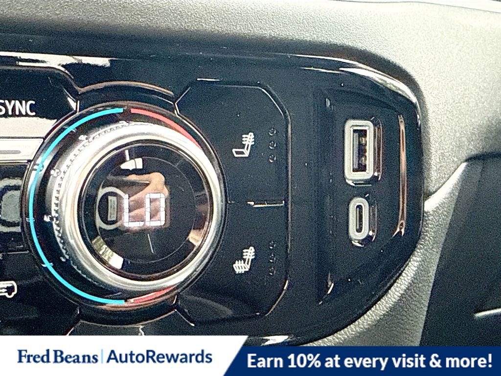 New 2026 GMC Sierra 1500 Elevation w/ LPO, Elevation Black Package image 37