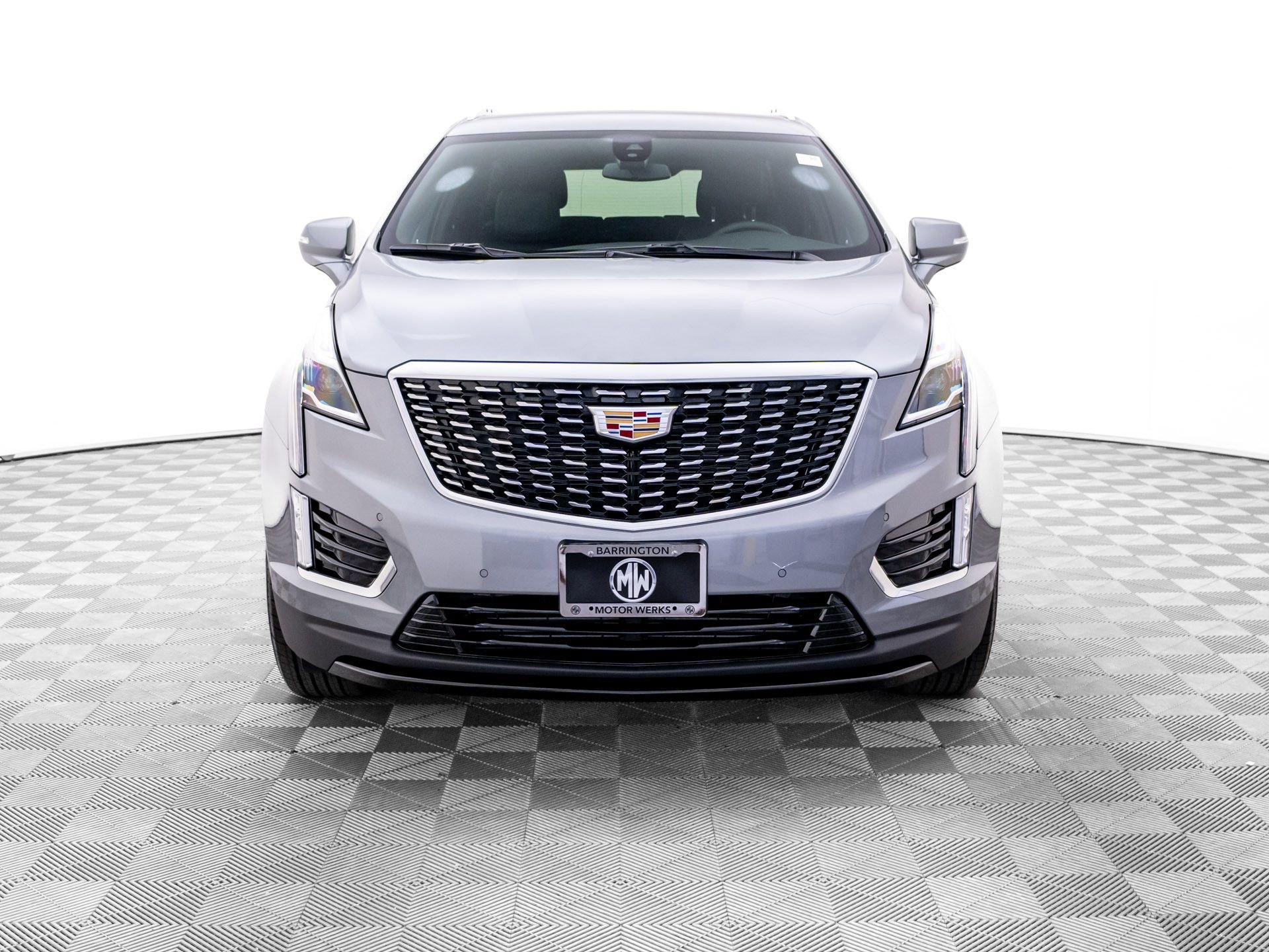 New 2026 Cadillac XT5 Luxury w/ LPO, Floor Liner Package AWD/4WD image 9