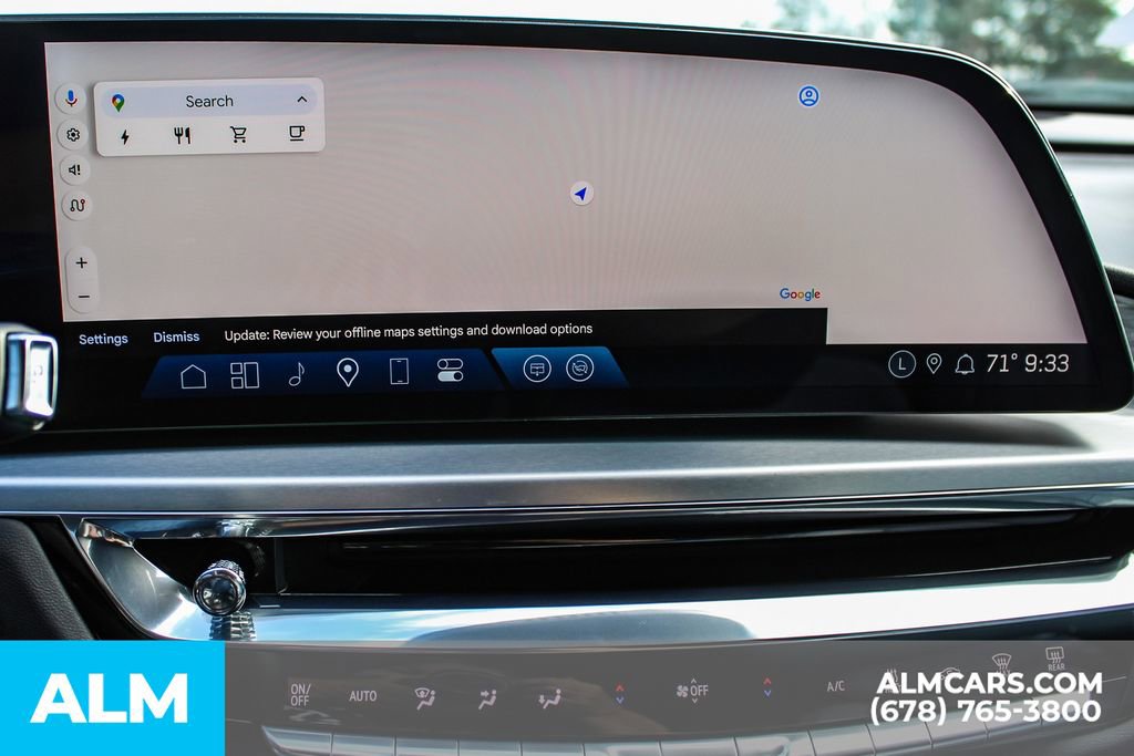 Used 2024 Cadillac Lyriq Sport image 33