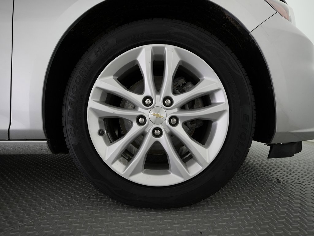 Used 2018 Chevrolet Malibu LT image 56