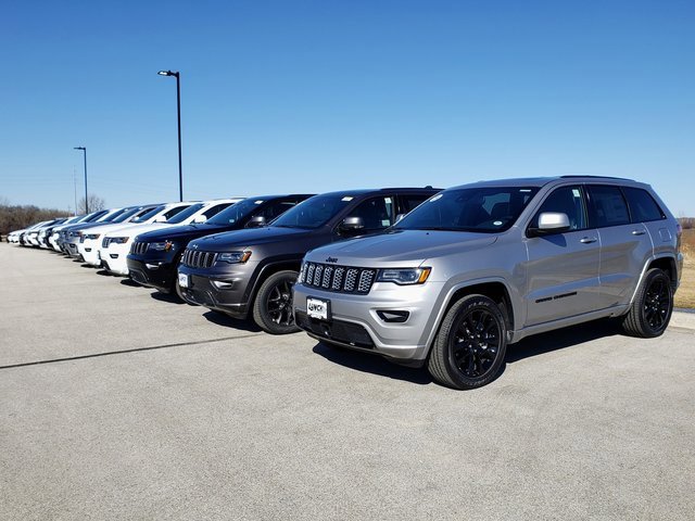 Used 2023 Jeep Grand Cherokee Limited w/ Luxury Tech Group II image 23