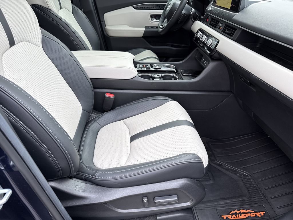 Used 2026 Honda Passport TrailSport Elite image 13