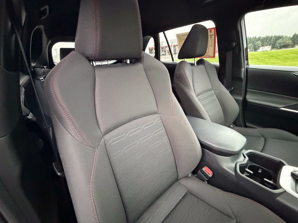 Used 2023 Toyota RAV4 SE w/ Weather & Moonroof Package AWD/4WD image 37
