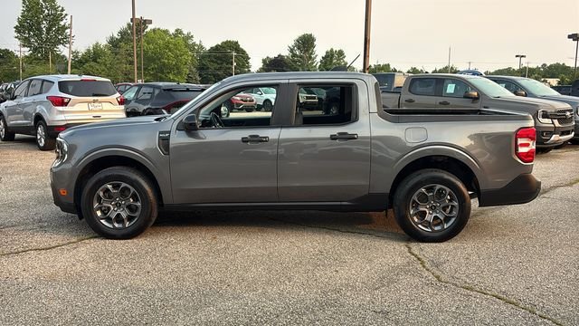 Used 2025 Ford Maverick XLT w/ Equipment Group 301A AWD/4WD image 3
