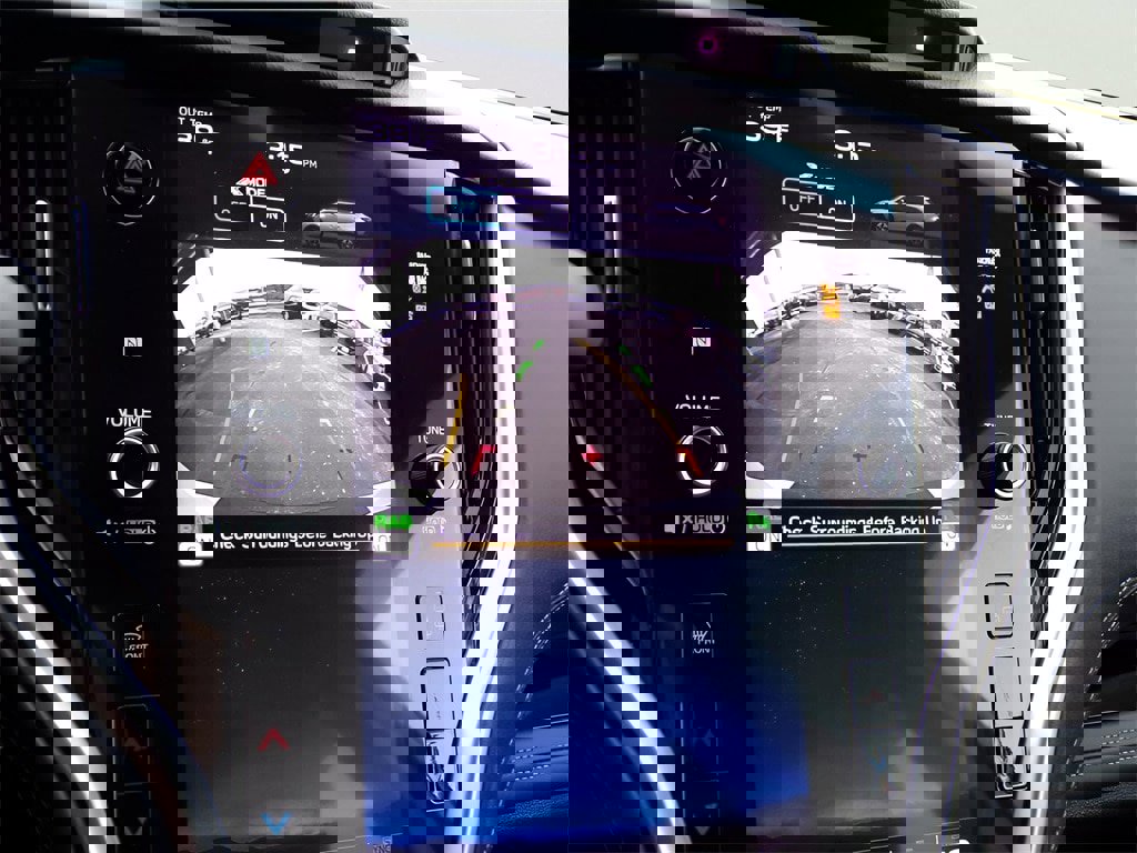 Used 2022 Subaru Outback Limited image 24