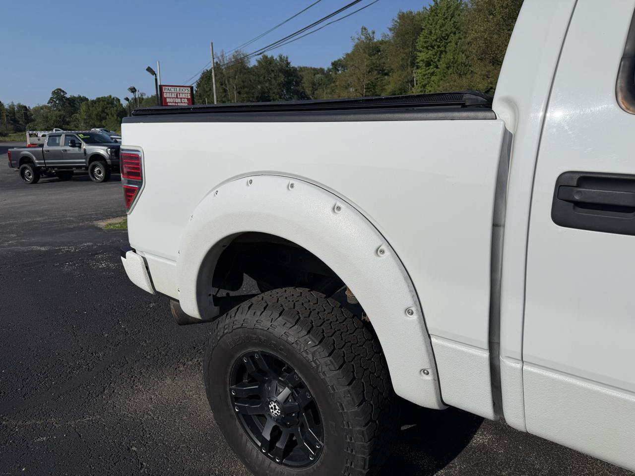 Used 2014 Ford F150 XLT AWD/4WD image 17