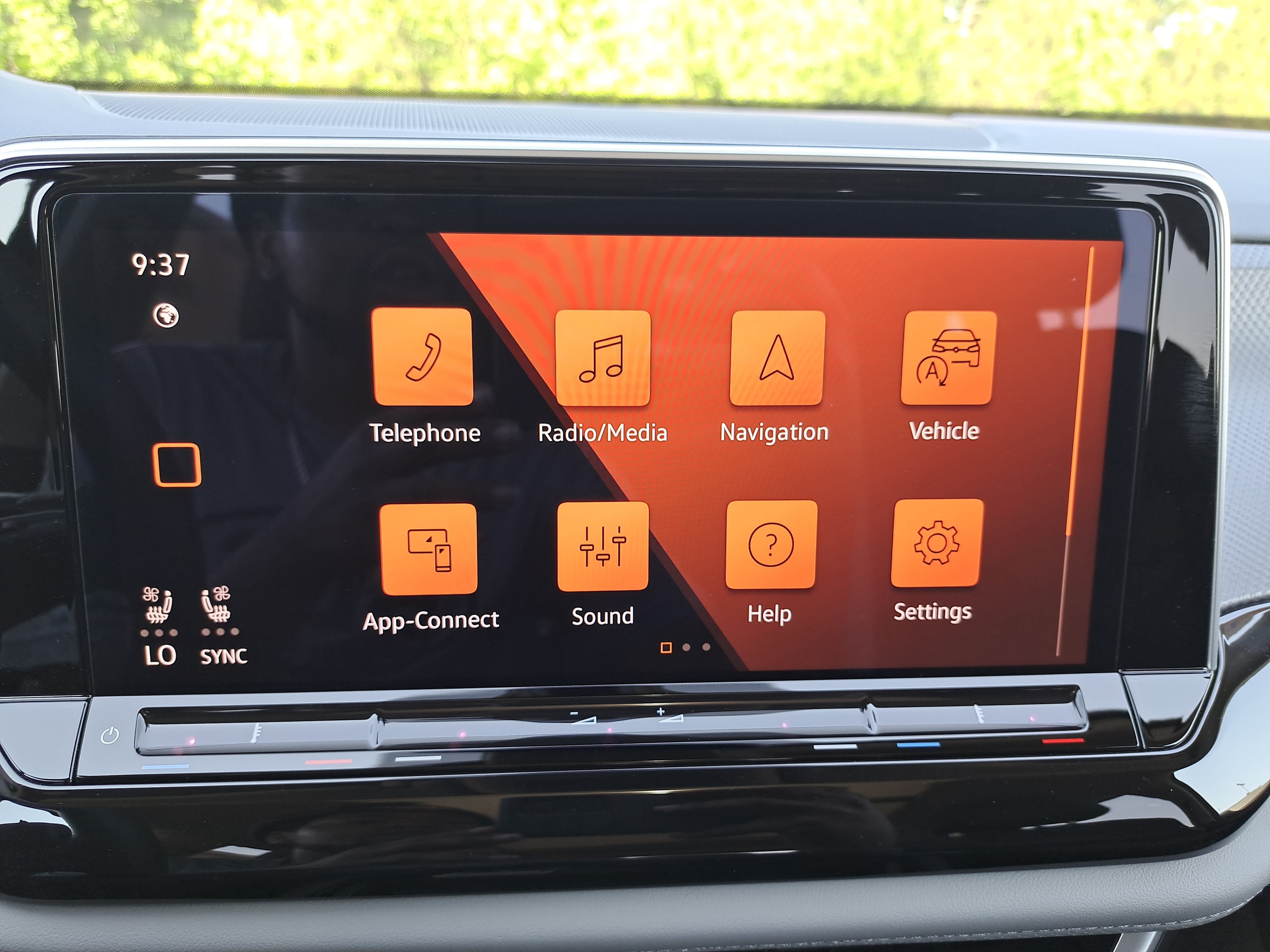 New 2026 Volkswagen Atlas Peak Edition AWD/4WD image 23