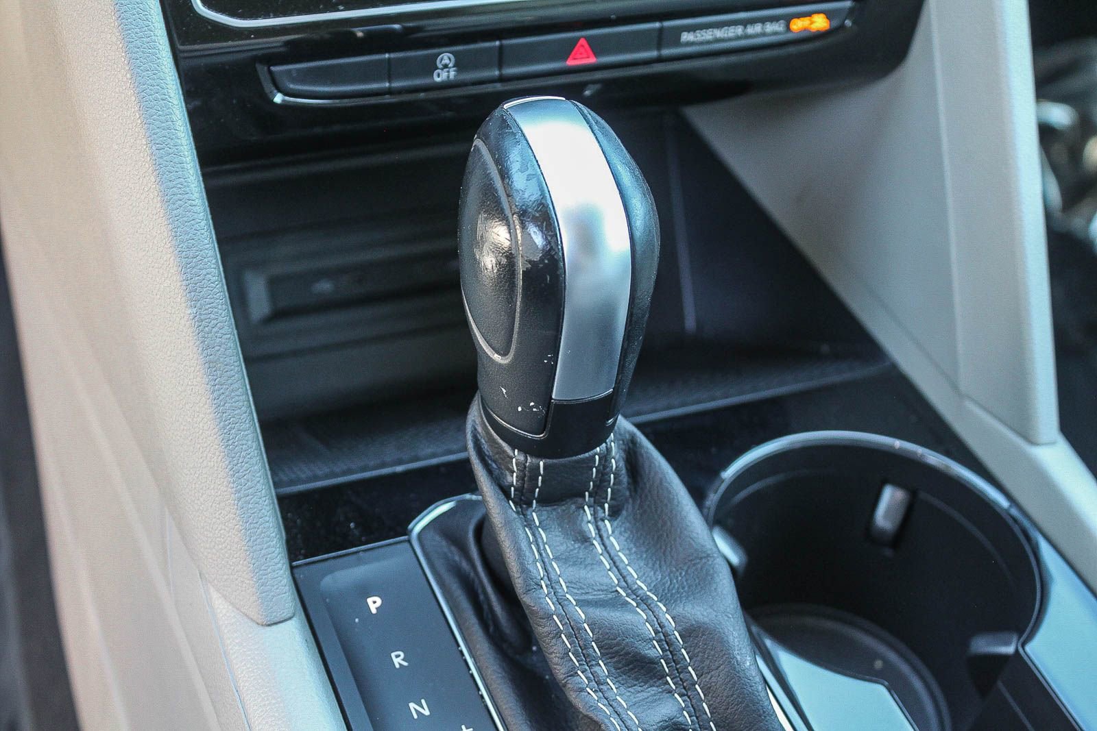 Certified 2023 Volkswagen Atlas SE w/ Black Wheel Package image 21