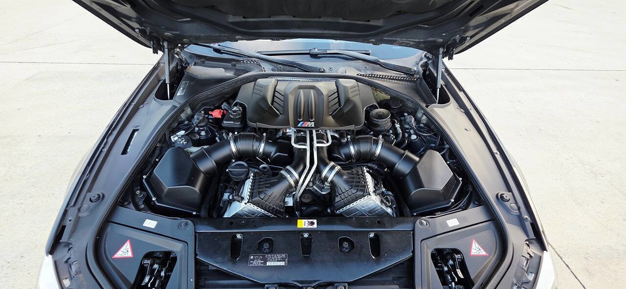 Used 2013 BMW M5 image 28