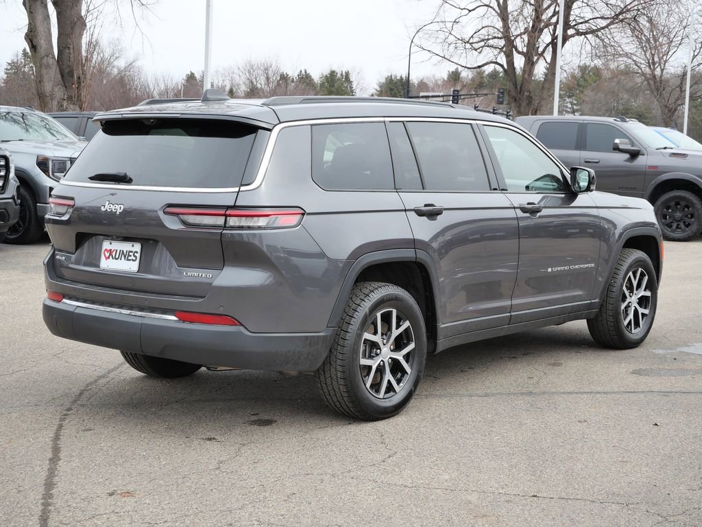 Used 2024 Jeep Grand Cherokee L Limited w/ Luxury Tech Group II image 10