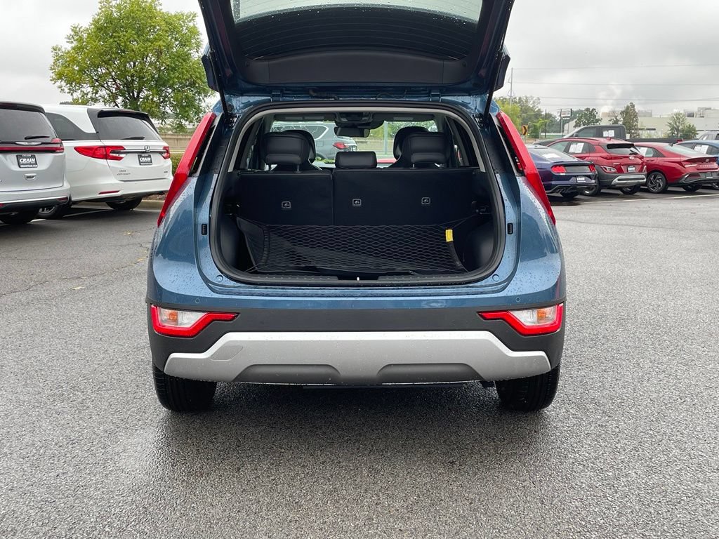 New 2026 Kia Niro EX FWD image 7