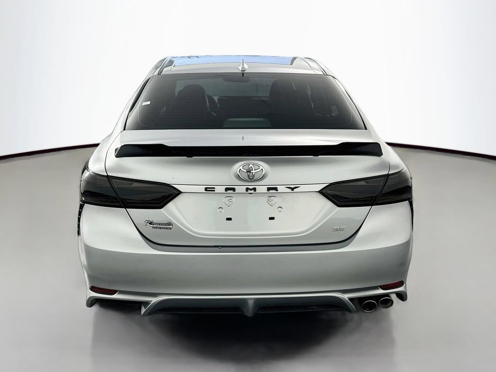 Used 2023 Toyota Camry SE w/ Convenience Package FWD image 6