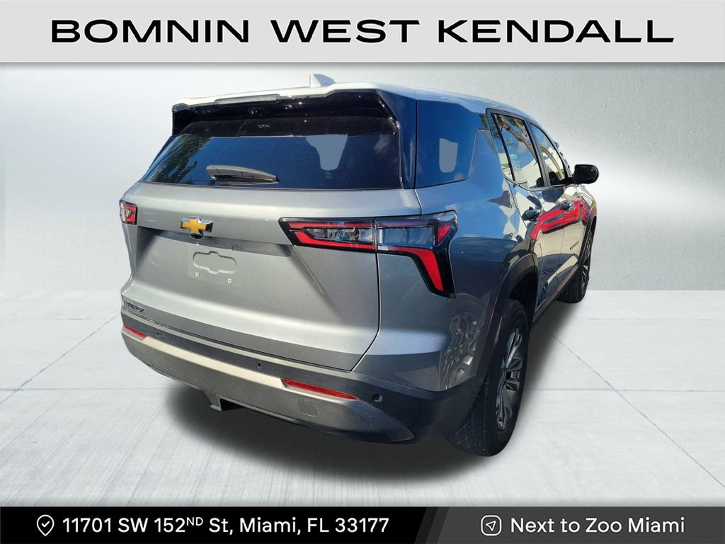 Used 2025 Chevrolet Equinox LT w/ Safety and Technology Package image 4