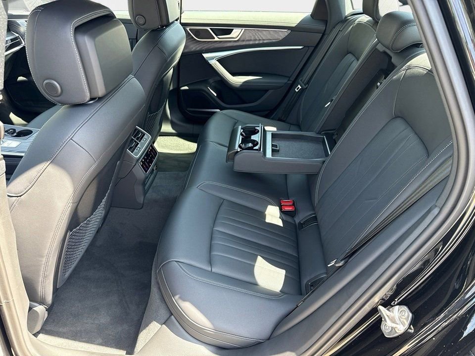 New 2025 Audi A6 Premium Plus image 12