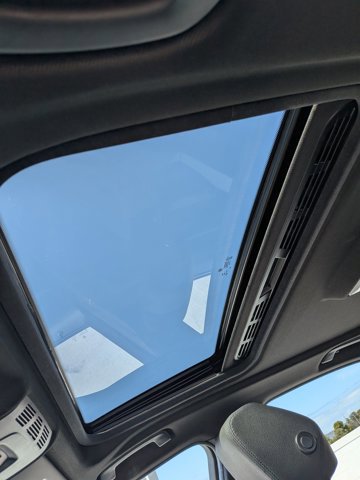 Used 2017 BMW 330i Sedan image 15