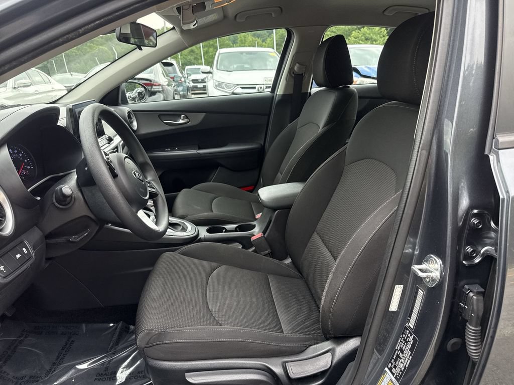 Used 2021 Kia Forte Sedan FWD image 13