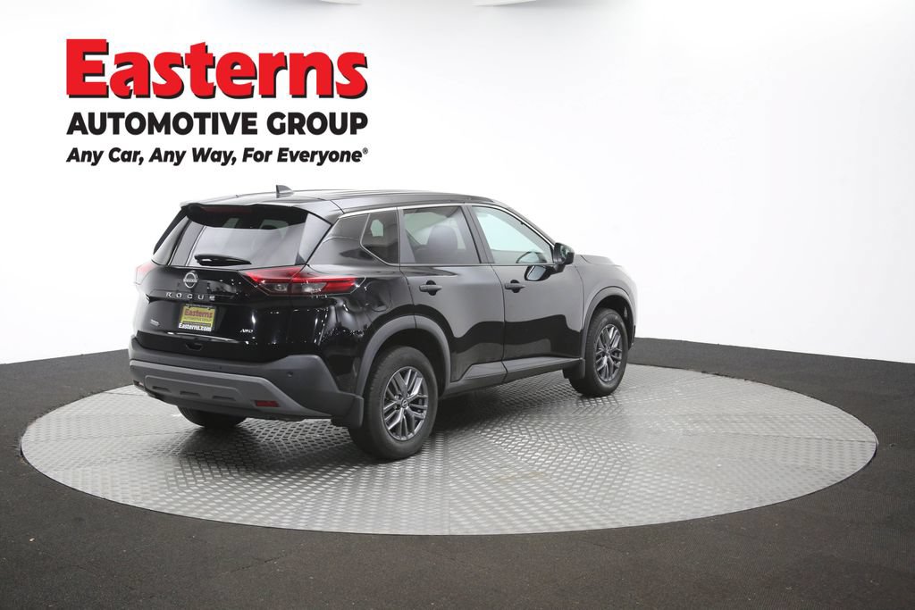 Used 2023 Nissan Rogue S AWD/4WD image 41
