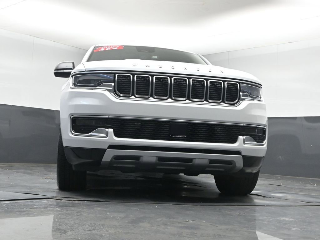 Used 2024 Jeep Wagoneer L Series II w/ Flexible Seating Group image 34