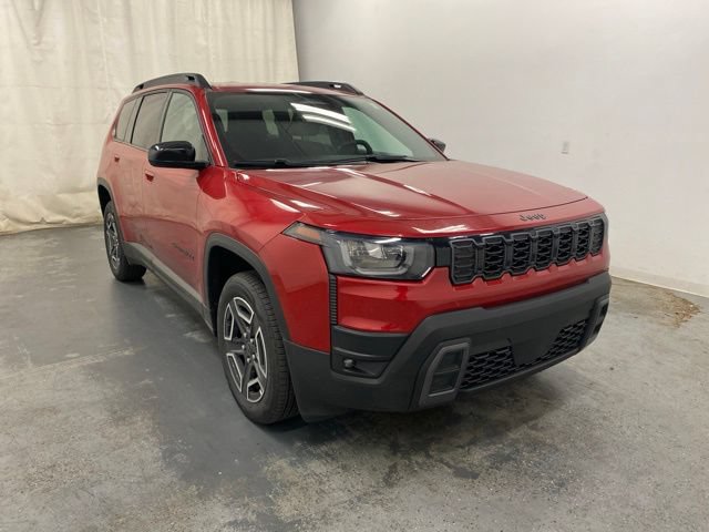Used 2026 Jeep Cherokee Laredo AWD/4WD image 1