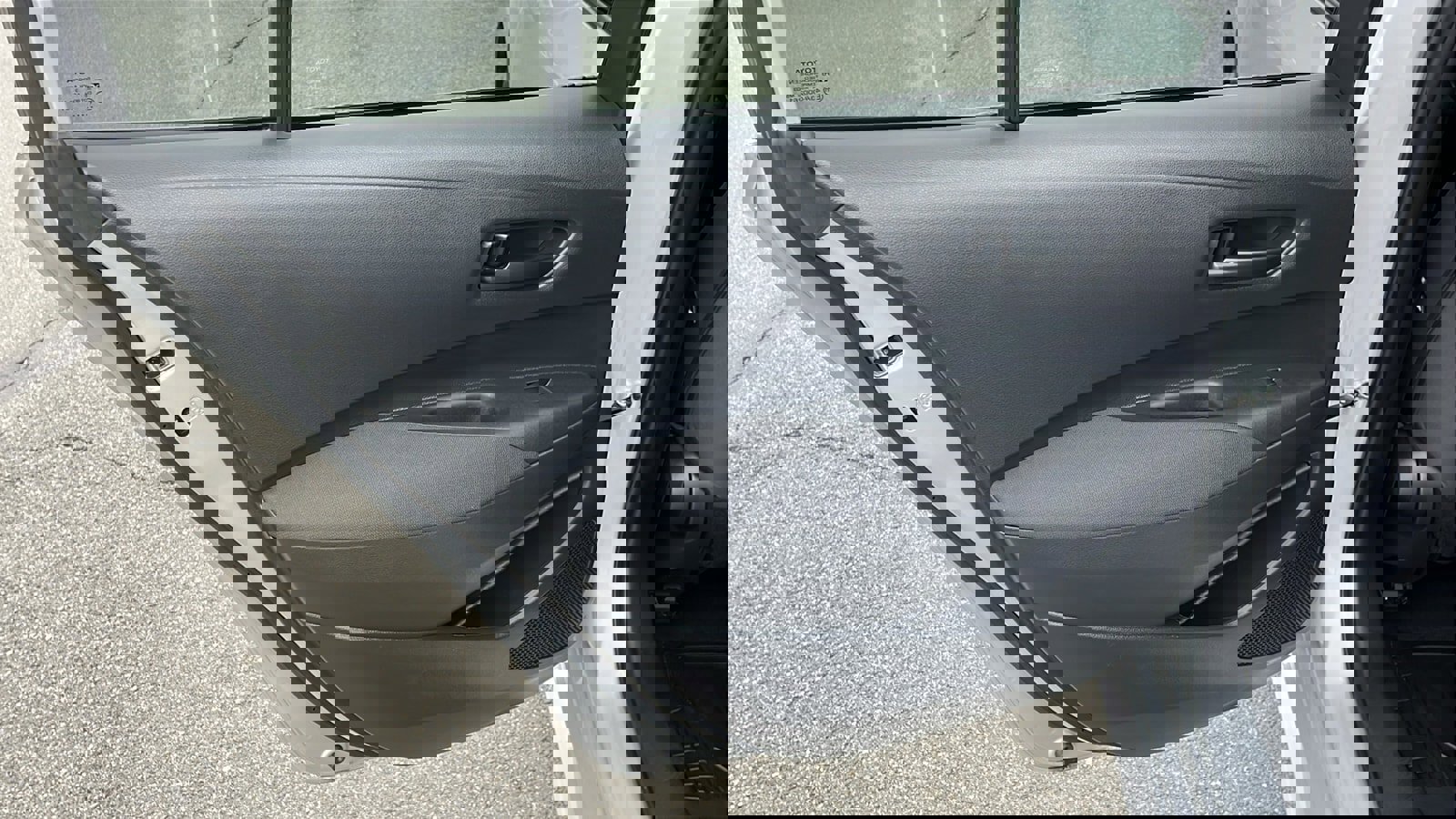 Used 2023 Toyota Corolla LE FWD image 19