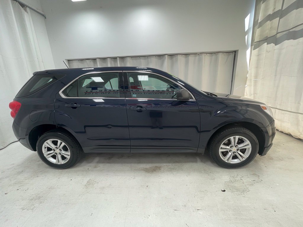 Used 2015 Chevrolet Equinox LS FWD image 4
